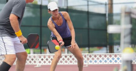 How Many Calories Are Burned in Pickleball? Pickleball calories burned Image 1