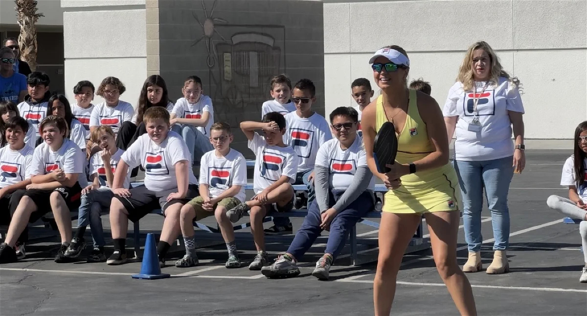 Anna Leigh Waters at Gerald Ford Elementary - image courtesy of KESQ