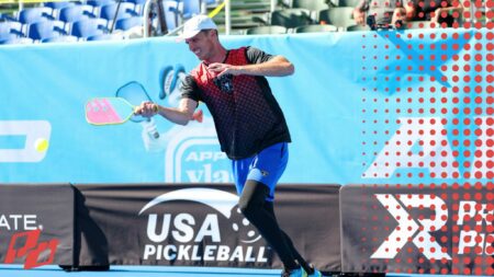 7 Beginner Mistakes to Avoid When Returning a Serve