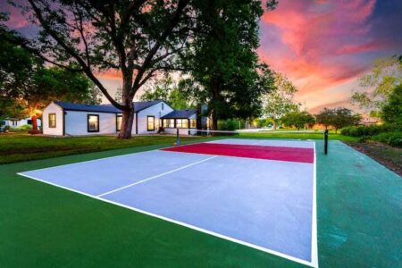 Game Haven Mansion: Pickleball & Arcade Retreat in West Des Moines Game Haven Mansion Pickleball & Arcade Retreat in West Des Moines 18