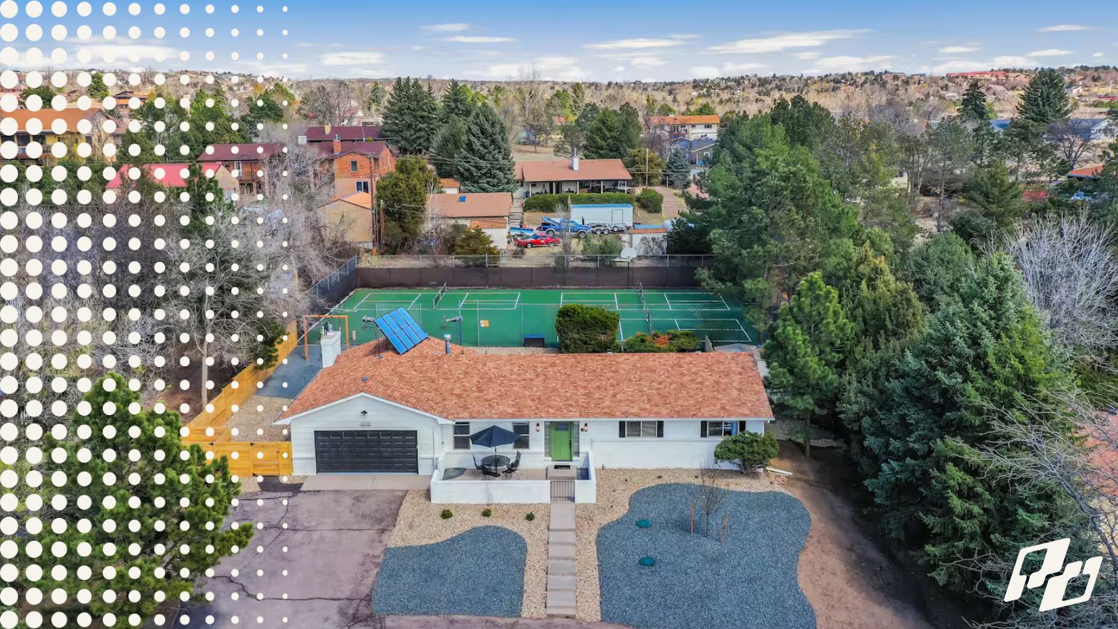 Pickleball Palace A Perfect 16+ Guest Airbnb Retreat(1)