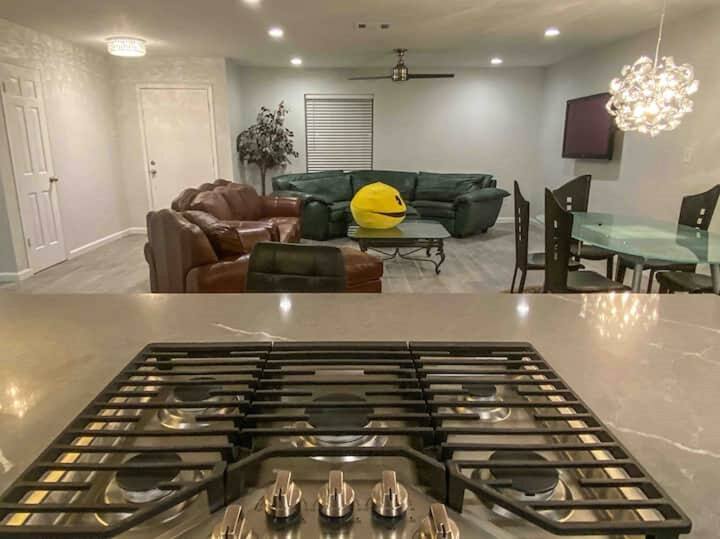 Pickleball Retreat Family Friendly Home in Richardson TX 24