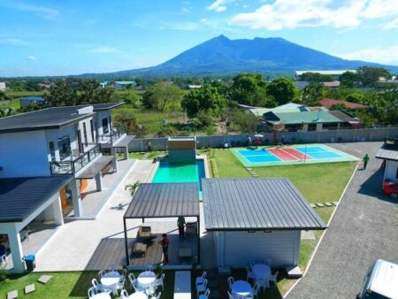 Pickleball-Retreat-Spacious-Loft-with-Pool-Scenic-Views-in-Pampanga-12-1