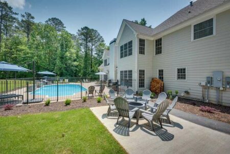 Unique Pickleball Retreat with Pool and Game Room in Newnan, GA Pickleball-Retreat-Spacious-Newnan-Getaway-with-Private-Court-31