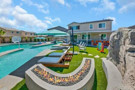 Luxury Coachella Retreat with Pickleball & Lazy River Fun Ultimate-Pickleball-Retreat-Luxury-Home-with-Lazy-River-Amenities-94