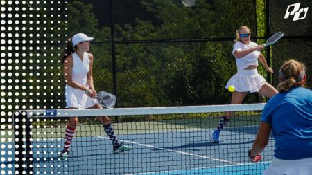 Should You Move to the Kitchen Line Together A Deep Dive into Doubles Strategy 1