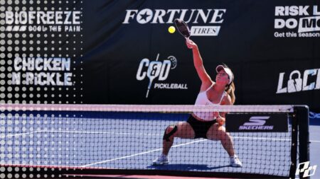 Why Do Pro Pickleball Players Squat to Hit an Overhead