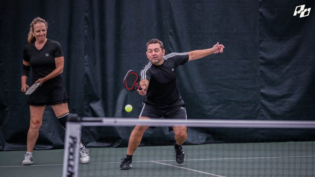hwo to recover from a difficult shot in pickleball